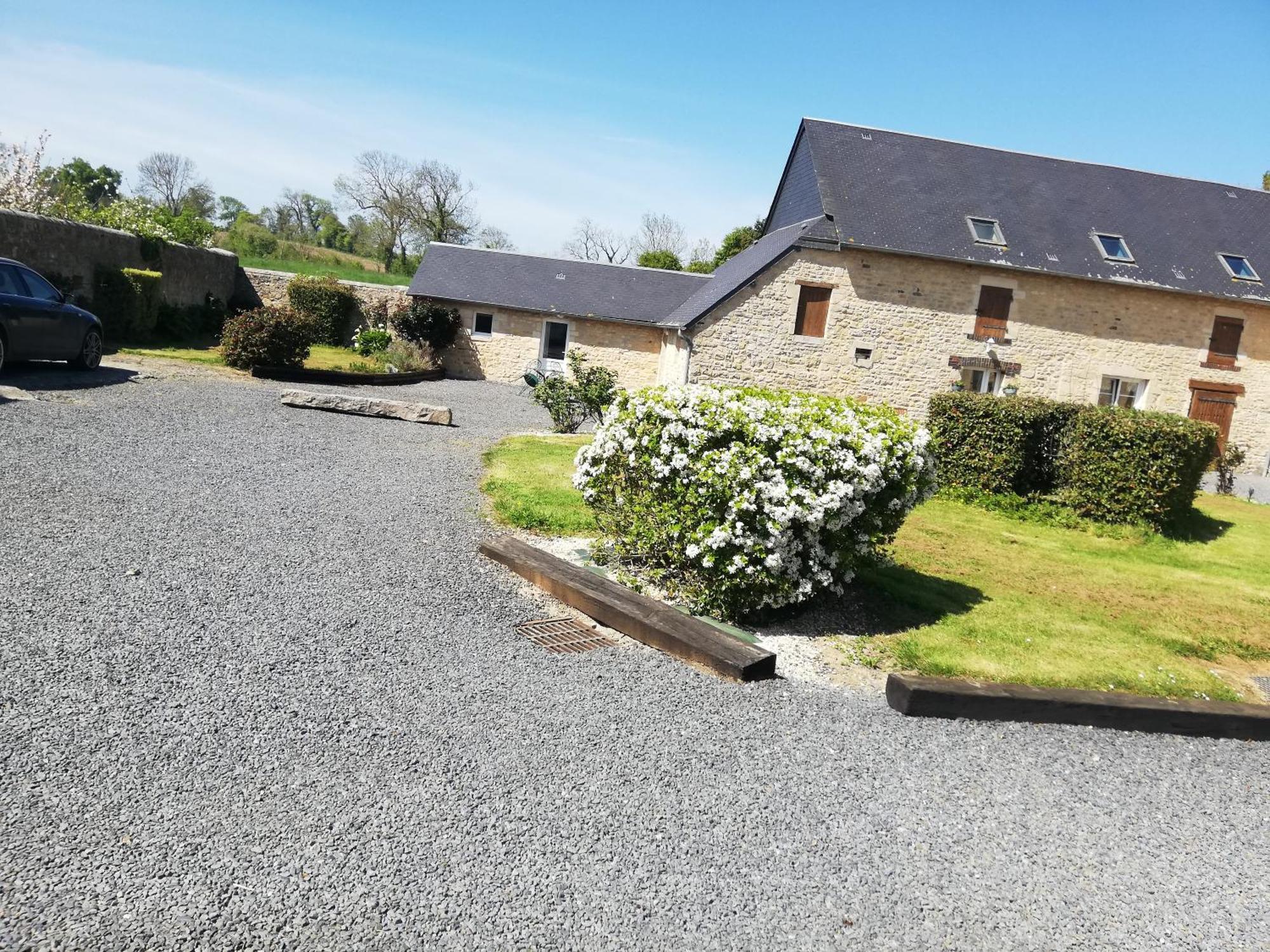 Ferme De Montigny Bed and Breakfast Asnieres-en-Bessin Εξωτερικό φωτογραφία